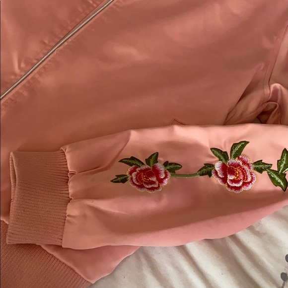 Pink silk jacket - Picture 3 of 4